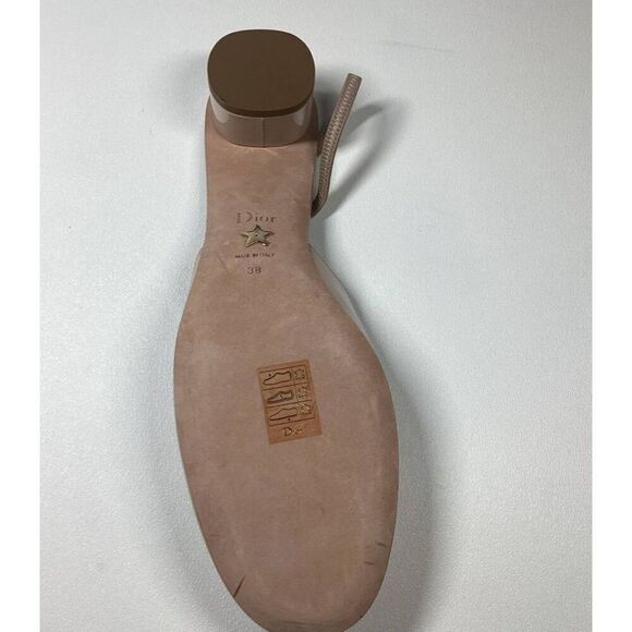 SINGLE‎ SHOE ONLY CHRISTIAN DIOR Day Slingback  Leather  Pumps Nude Size EU 38 - Picture 10 of 11